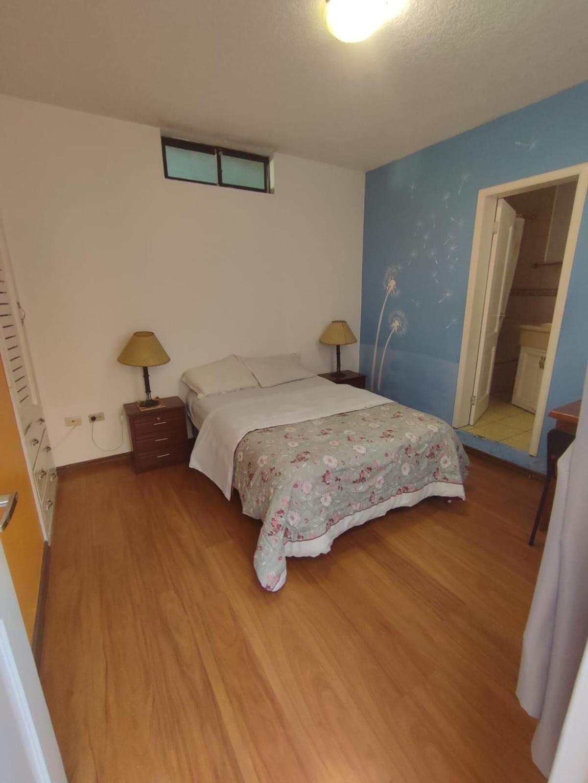 Mayra'S Apartments And Spanish School Banos  Bagian luar foto